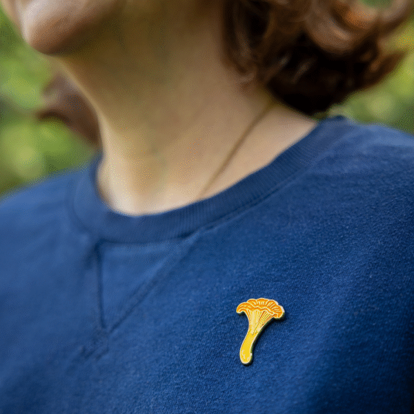 Tarinapala Chantarelle Pin